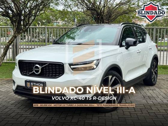 VOLVO XC40 2.0 T5 GASOLINA R-DESIGN AWD GEARTRONIC